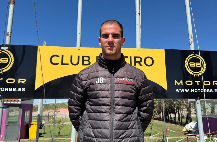 Aitor Carmona ganador de la Tirada de Semana Santa con 74/75