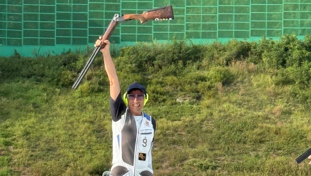 Melitón Briñas Campeón del Mundo Paratrap SG-U y record mundial en Corea del Sur
